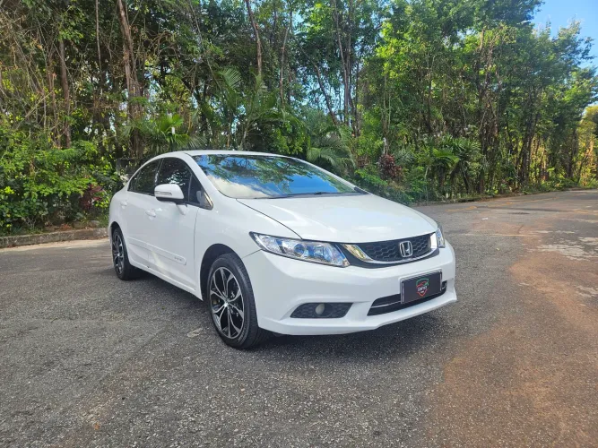 Honda Civic Sedan LXR 2.0 Flexone 16V Aut. 4P 2015