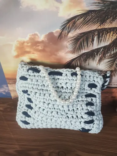 Bolsas de malha crochê