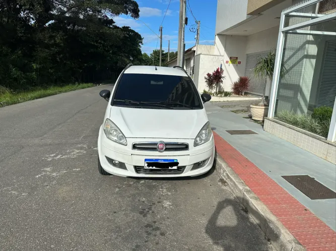 Fiat Idea Attractive 1.4 Fire Flex 8V 5P 2014