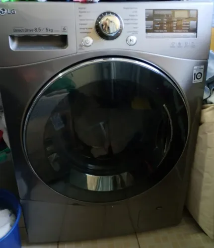Lava e Seca LG 8,5kg/5kg Direct Drive Inox (usada) Modelo: WD1485