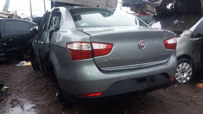Peças usadas Fiat Grand Siena 2012 1.4 flex manual