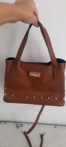 Bolsa de ombro com alça transversal 