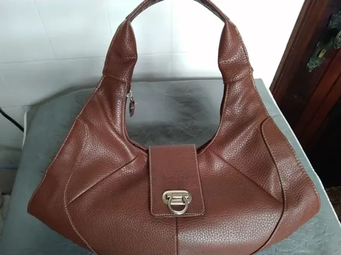 Bolsa feminina de ombro