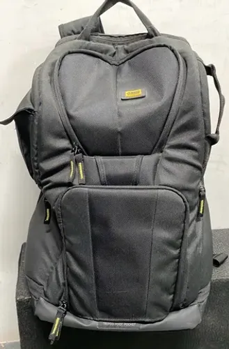 Mochila fotográfica marca easy.