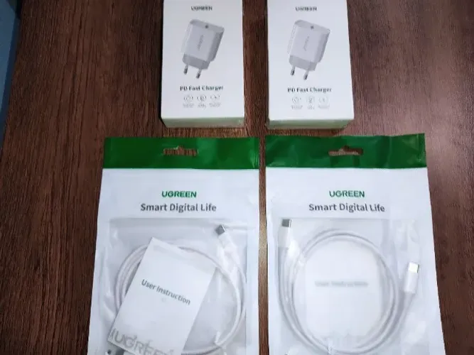 Carregador de Celular Ugreen 20W + Cabo USB Tipo C