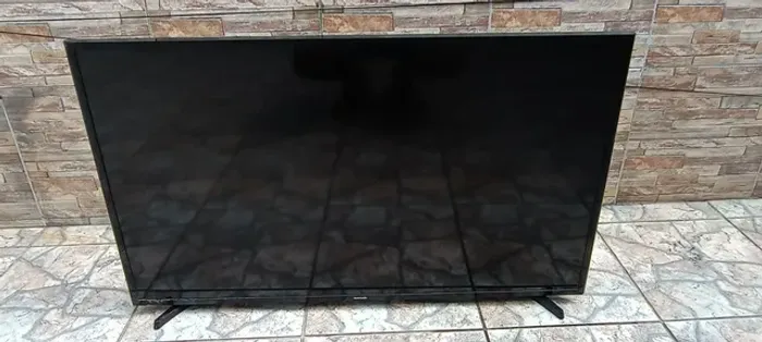 Tv 48 pol. Samsung com( defeito de tela ) retirada de pecas.