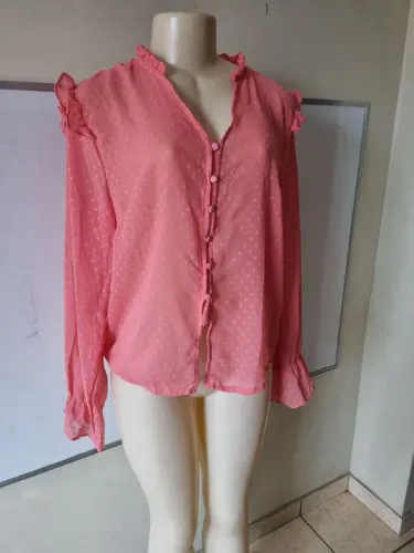 Blusa rosa transparente