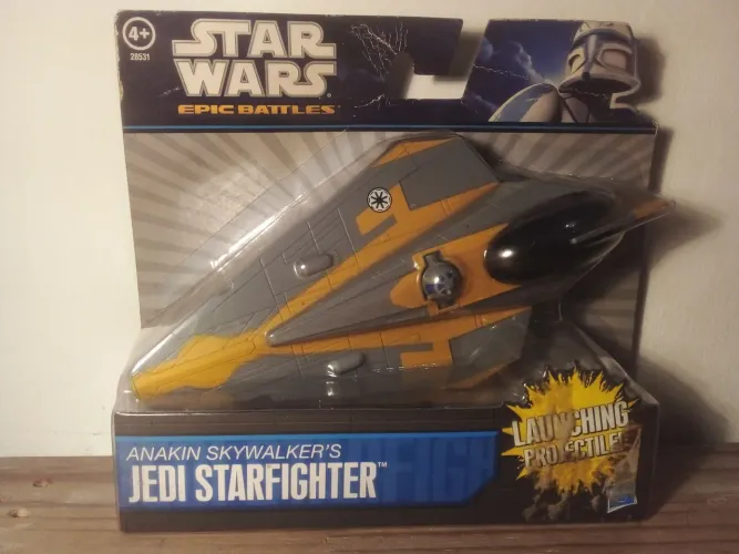 Star Wars nave Anakin Skywalker's Jedi Starfighter, lacrado no blister