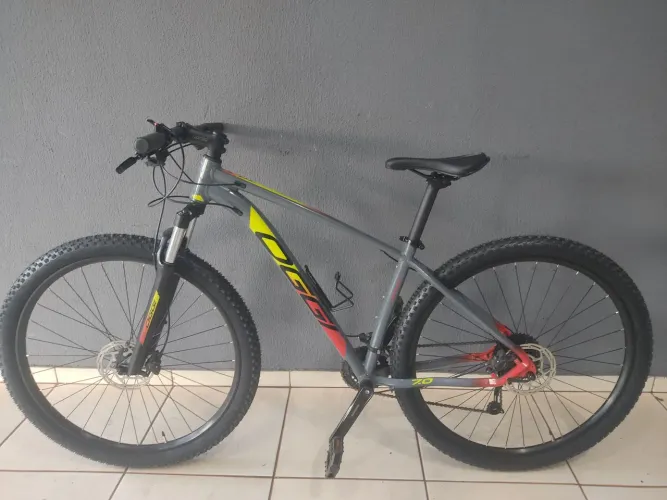 Bicicleta Oggi 7.0 tamanho 17