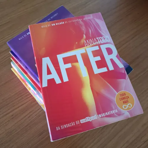 Livros After Anna Todd - Completo 6 Vol. Usados em ótimo estado.