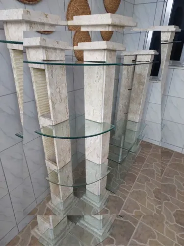 Rack de Vidro e Mármore
