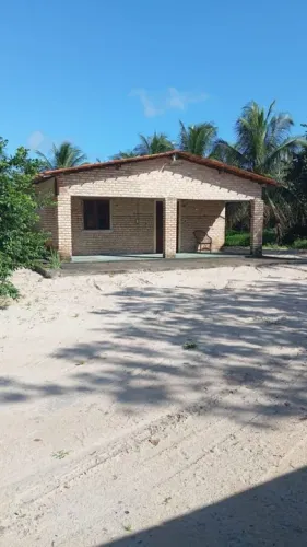Sitio e Casa, piscina e plantação de coqueiro em ótimo localização em Trairi. Praia