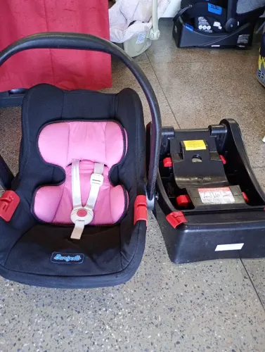 Bebê Conforto Burigotto com Base duas peças 