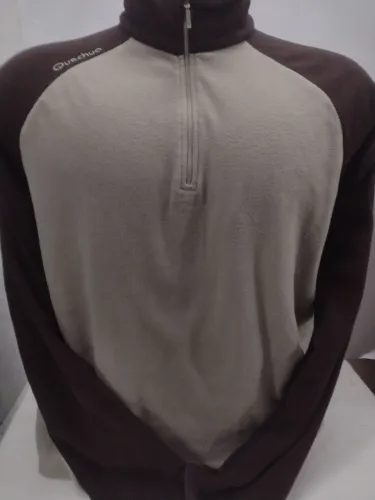 Casaco de Fleece Quechua Decathlon XXG em ótimo estado