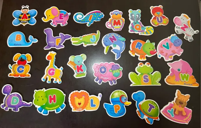 Alfabeto Animais - Brinquedo Educacional feito de madeira ( Tok stok)