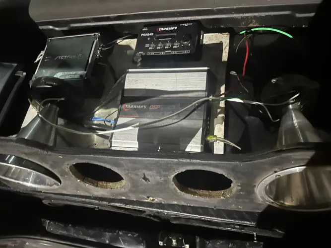 vendo som automotivo