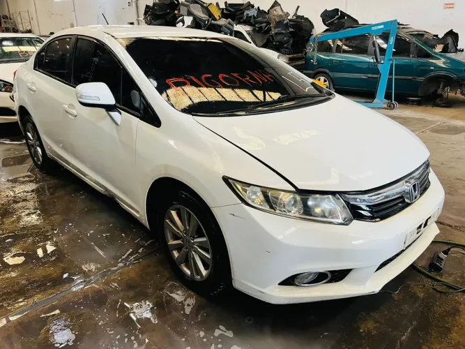 Sucata Civic 2014