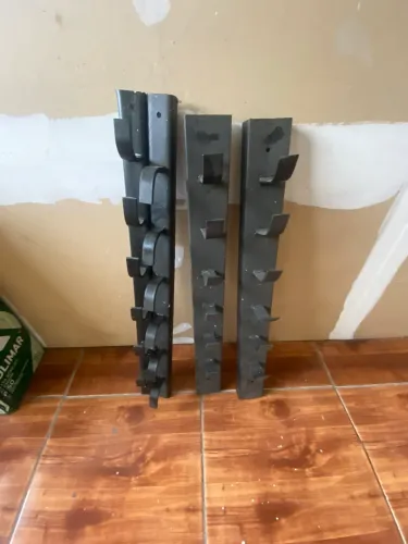 Suporte de Ferro para Barras