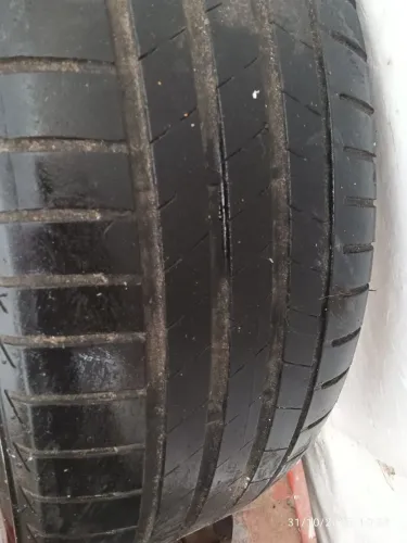 Pneus 205/55r17 usados um par