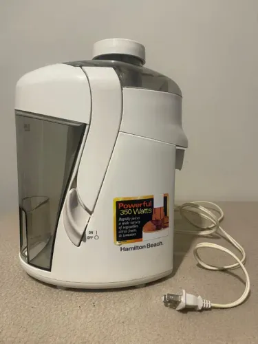Centrifuga de Frutas e Vegetais Importado - Hamilton Beach ( sem uso )