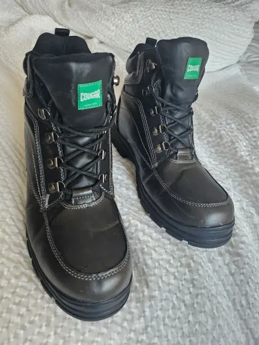 Botas Cougar Originais - Conforto e Estilo