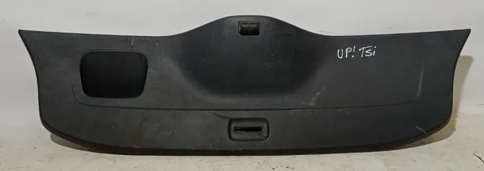 Moldura tampa traseira VW UP