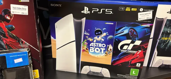 PlayStation 5 (PS5) com Jogos - Novo na Caixa