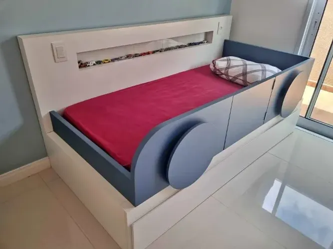 Bicama Infantil Com Cama Auxiliar - Formato de Carro