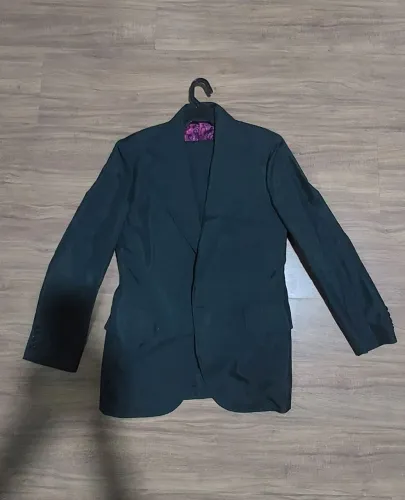 Terno masculino verde musgo marca Tergal