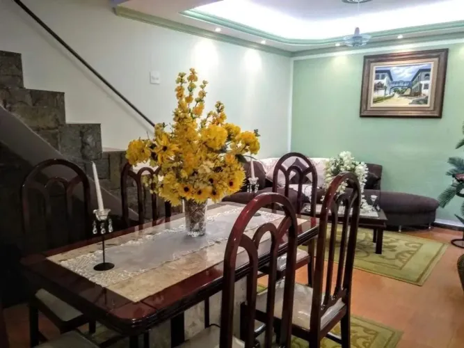 Casa à venda, 8 quartos, 2 suítes, 3 vagas, Horto - Belo Horizonte/MG