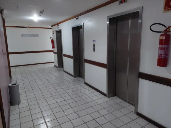 Sala/Conjunto para venda tem 50 metros quadrados em Caminho das Árvores - Salvador - Bahia
