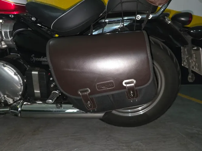 Alforge original Triumph para modelos Speedmaster e Bobber