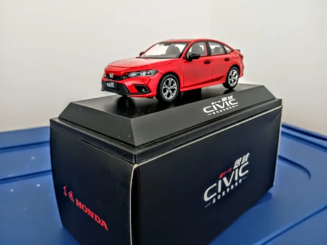 Miniatura Honda Civic G11 1/43