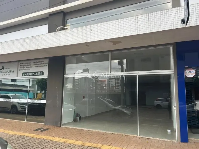 Sala comercial ampla para locação no EDIFÍCIO METRÓPOLIS, CENTRO, TOLEDO - PR