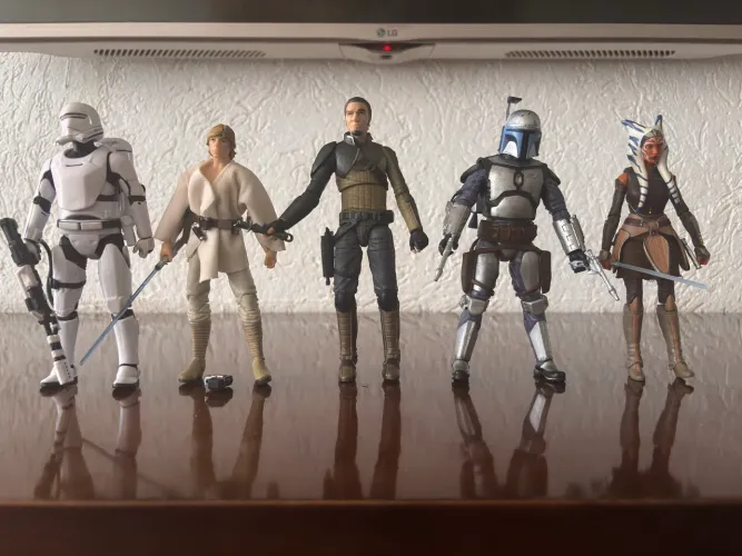 Bonecos Star Wars - The Black Series (descrição)