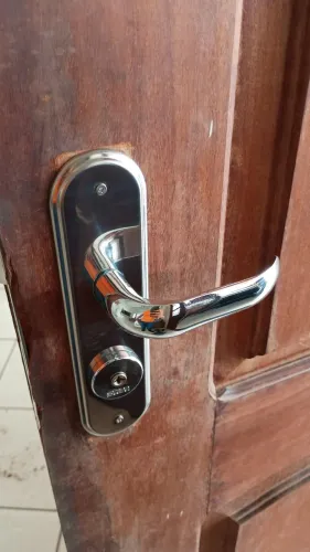 SERVIÇOS HIDRÁULICOS E ELÉTRICOS