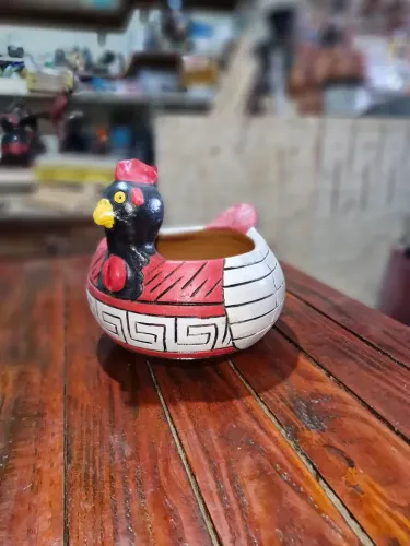 Galinha Cerâmica Porta Ovos