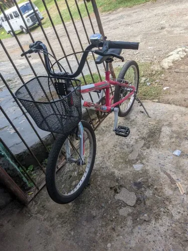 Bicicleta aro 20 revisada com marchas