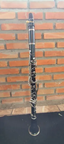 Clarinete Sib Selmer Bundy Resonite