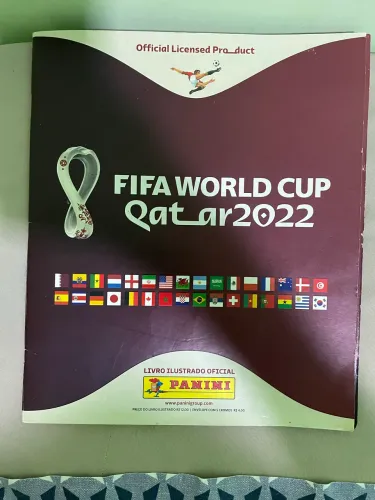 Álbum copa 2022 incompleto