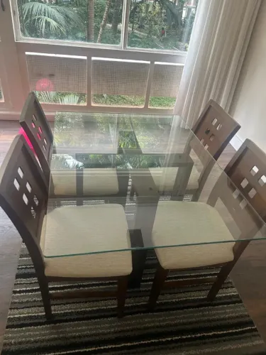 Mesa jantar vidro com 4 cadeiras