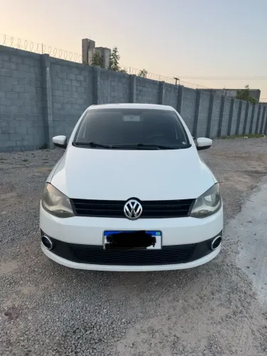 Volkswagen Fox 1.0 MI Total Flex 8V 5P 2013
