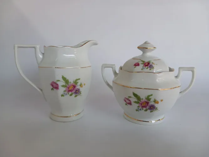 Conjunto Antigo Porcelana Schmidt: Leiteira e Açucareiro Floral ( Leia a descrição)