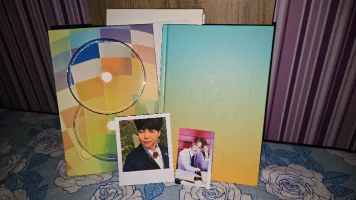 Special Album BTS Young Forever (Versao Day) - inclui photocard raro da primeira prensa! 