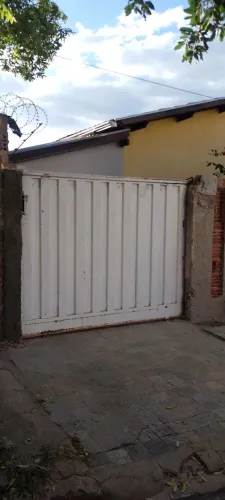 Portão e portãozinho de ferro