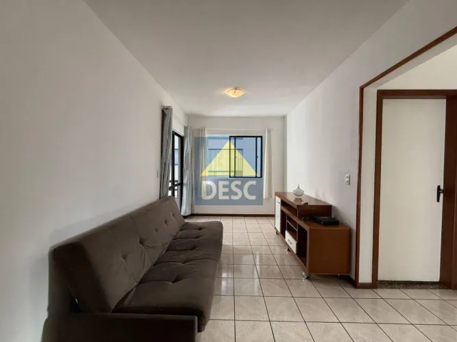 Apartamento Mobiliado com 2 Dormitórios para Locação Anual no Centro de Balneário Camboriú