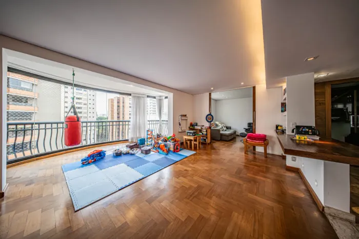 Apartamento para venda em Perdizes com 4 quartos, sendo 2 suítes, 167m²