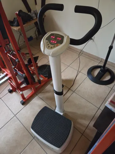 Plataforma Vubrstoria Múltipla Fitness