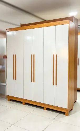 GUARDA ROUPA CASAL
