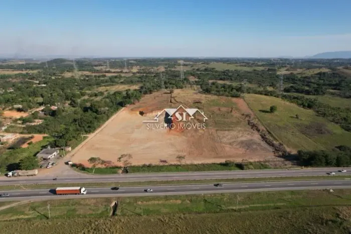 Terreno- Duque de Caxias, Duque de Caxias